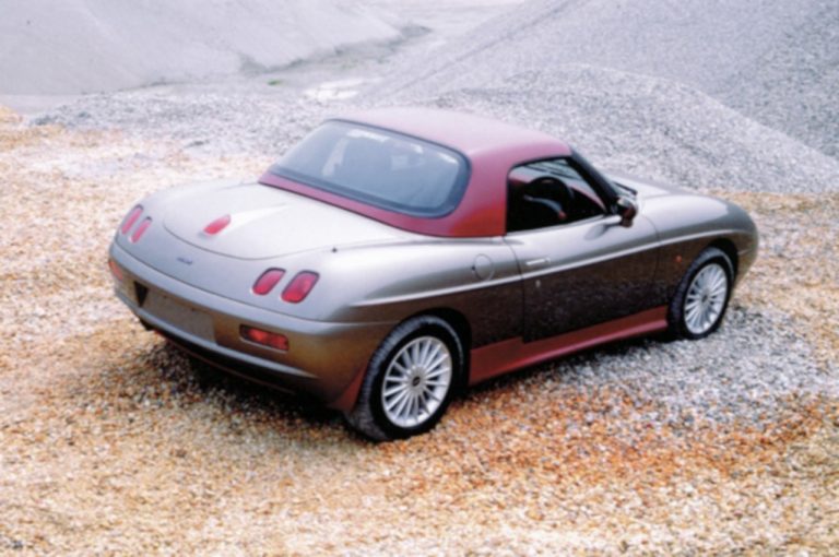 Fiat Barchetta 1995-2005 e serie speciali: la storia nelle immagini