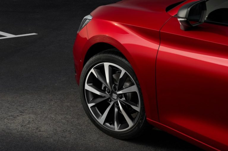 Seat Leon 2020: immagini ufficiali