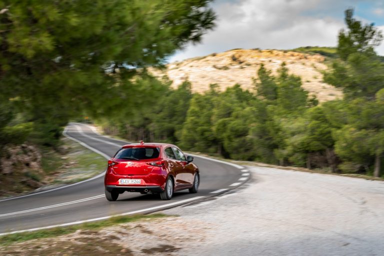 Mazda2 2020: immagini ufficiali
