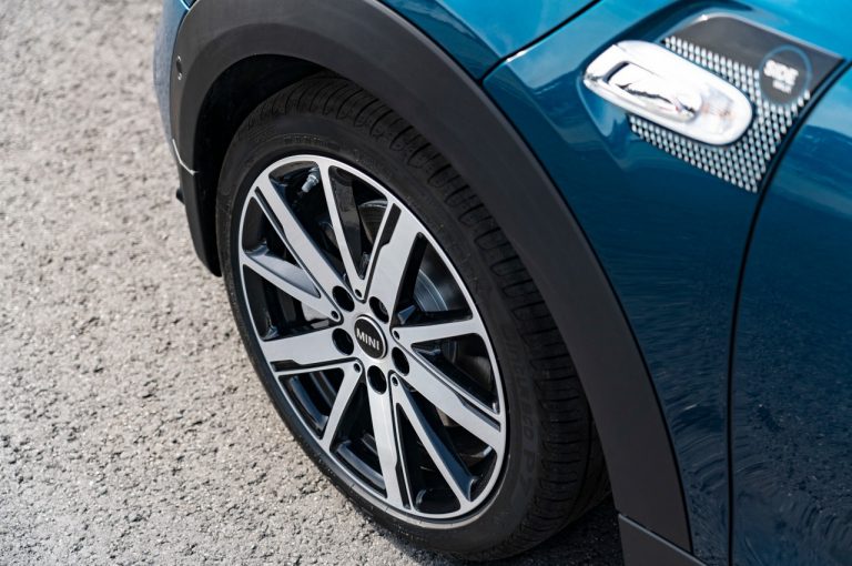 Mini Cabrio Sidewalk 2020: immagini ufficiali