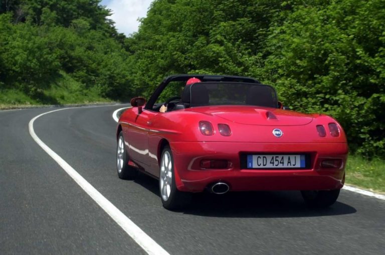 Fiat Barchetta 1995-2005 e serie speciali: la storia nelle immagini