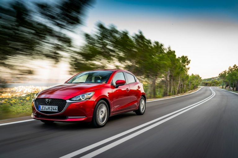 Mazda2 2020: immagini ufficiali