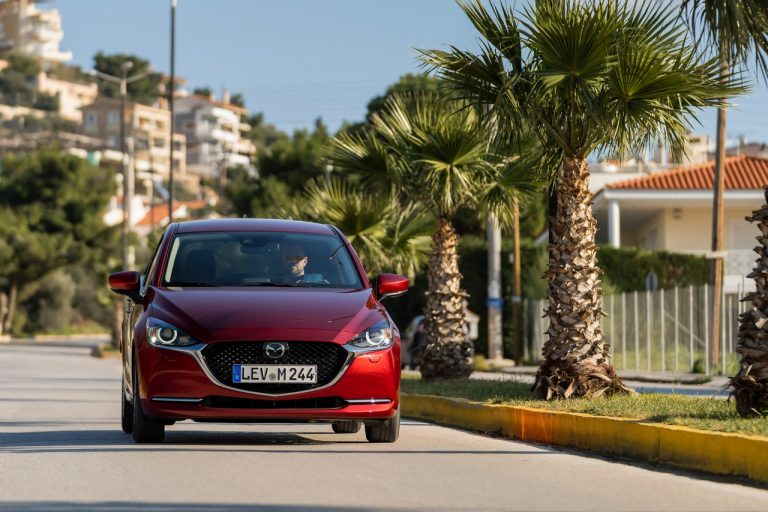 Mazda2 2020: immagini ufficiali