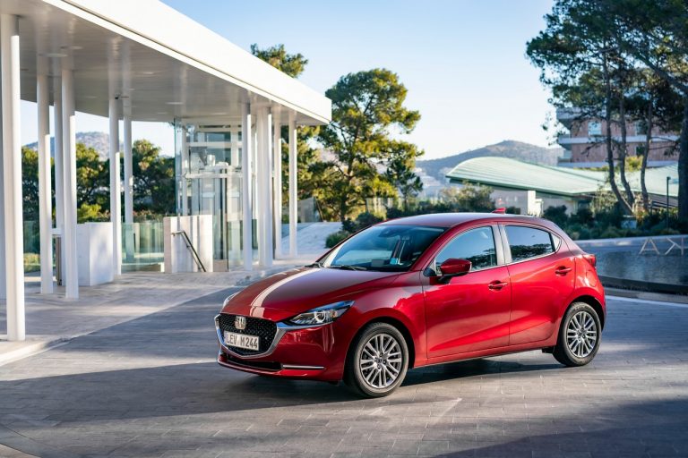 Mazda2 2020: immagini ufficiali