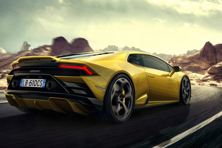 Lamborghini Huracan Evo RWD 2020: immagini ufficiali
