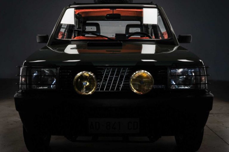 Fiat Panda 4x4 Pandina Jones elettrica by Garage Italia