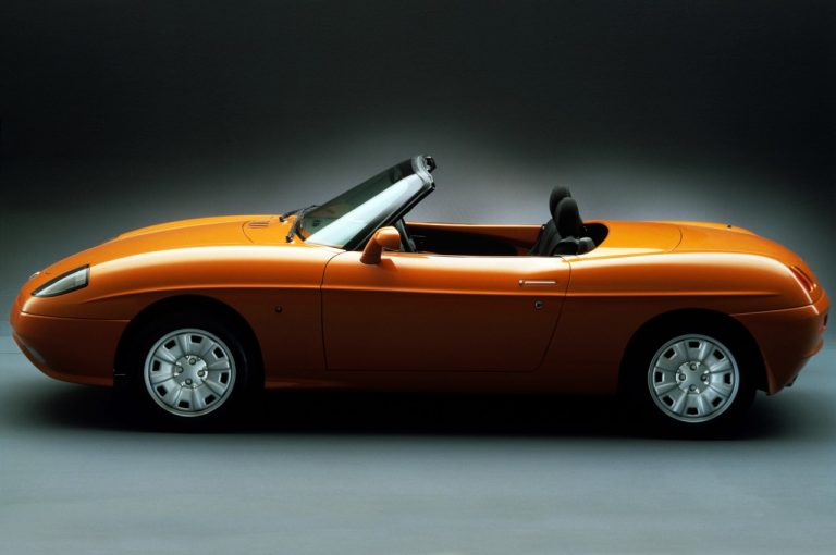 Fiat Barchetta 1995-2005 e serie speciali: la storia nelle immagini