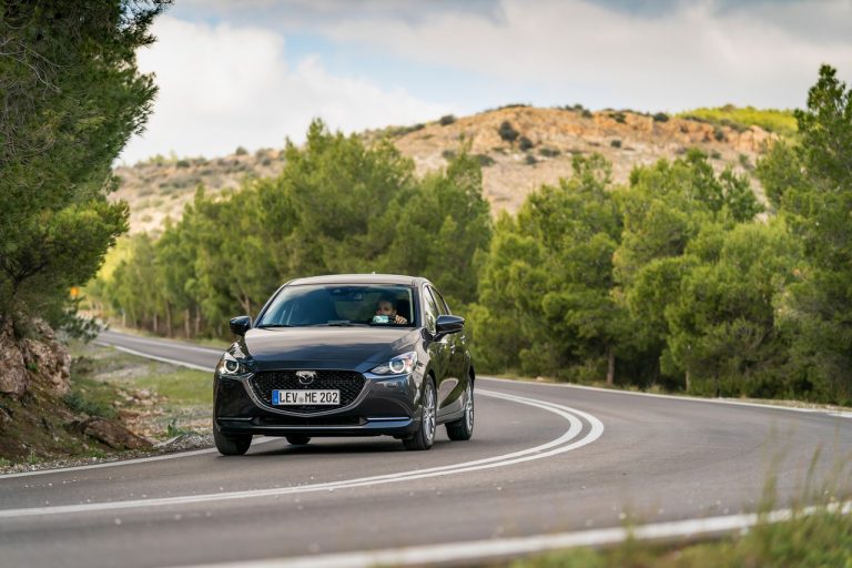 Mazda2 2020: immagini ufficiali