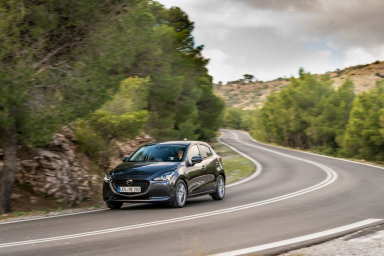 Mazda2 2020: immagini ufficiali