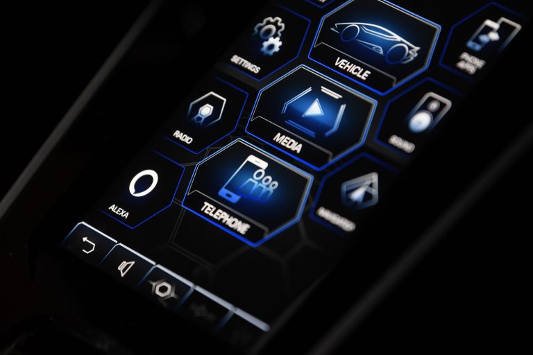 Lamborghini Huracan Evo con Amazon Alexa: immagini ufficiali