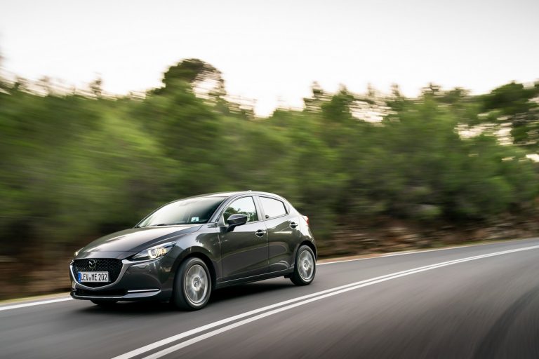 Mazda2 2020: immagini ufficiali