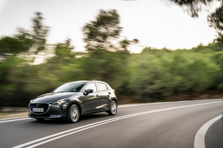 Mazda2 2020: immagini ufficiali