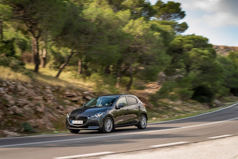Mazda2 2020: immagini ufficiali