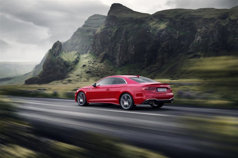 Audi S5 Coupé 2020: immagini ufficiali