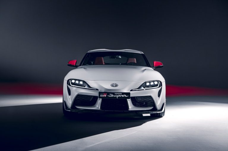 Toyota GR Supra 2.0 Turbo 2020: immagini ufficiali