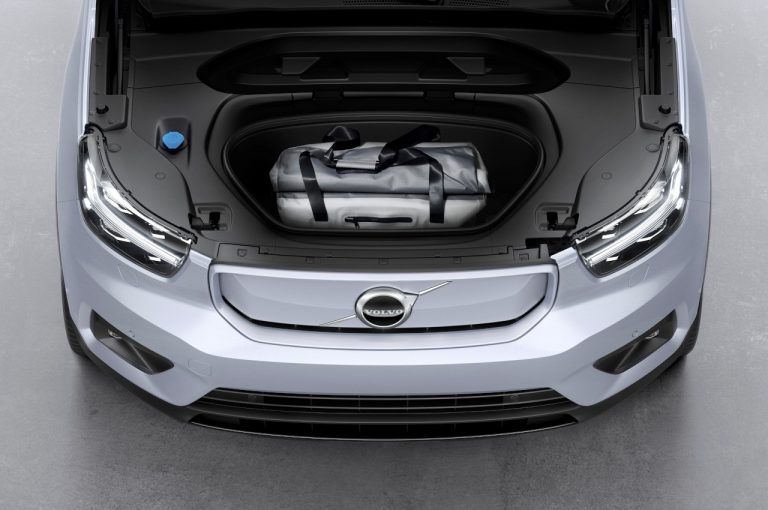 XC40 Recharge P8 AWD 2020: le immagini ufficiali