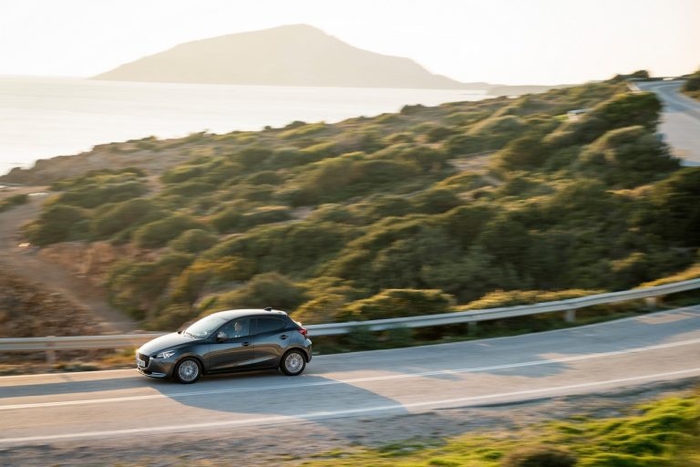 Mazda2 2020: immagini ufficiali