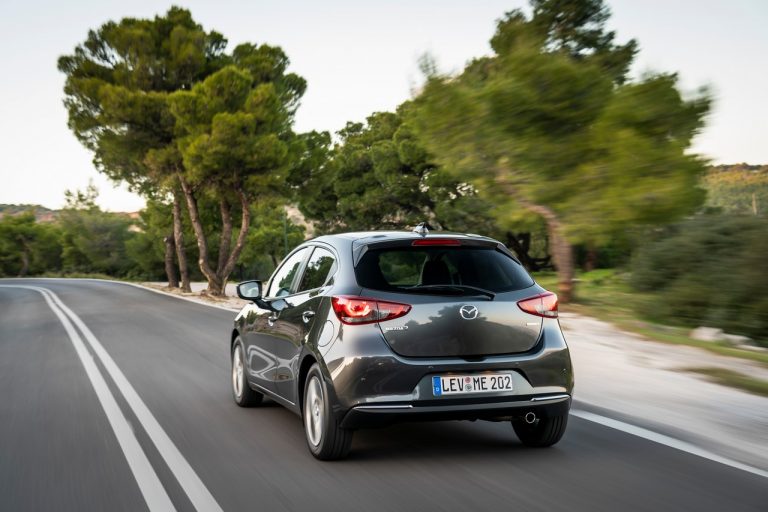 Mazda2 2020: immagini ufficiali