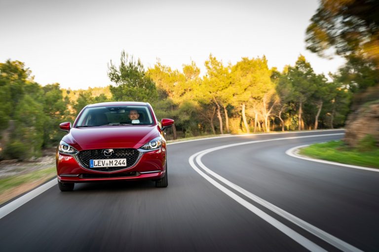 Mazda2 2020: immagini ufficiali