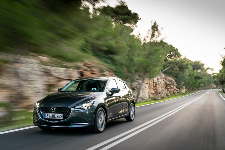 Mazda2 2020: immagini ufficiali