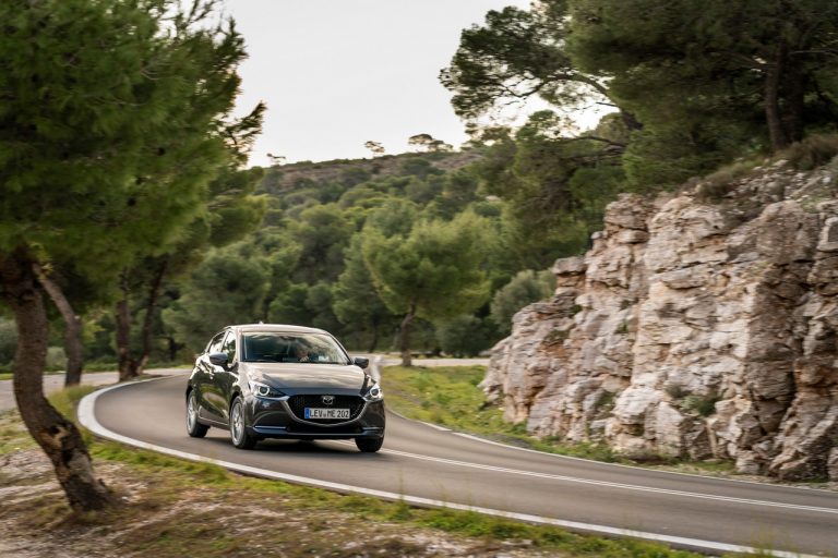 Mazda2 2020: immagini ufficiali