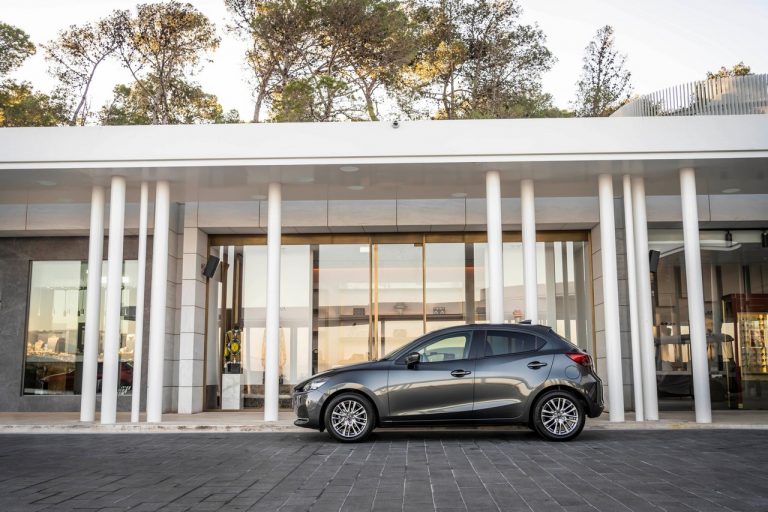 Mazda2 2020: immagini ufficiali