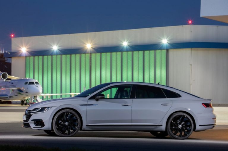 Volkswagen Arteon R-Line Edition 2020: immagini ufficiali