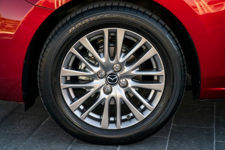 Mazda2 2020: immagini ufficiali