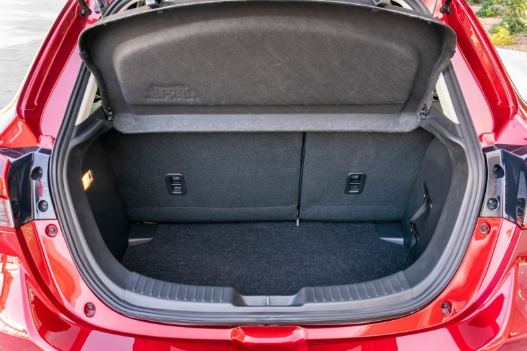 Mazda2 2020: immagini ufficiali