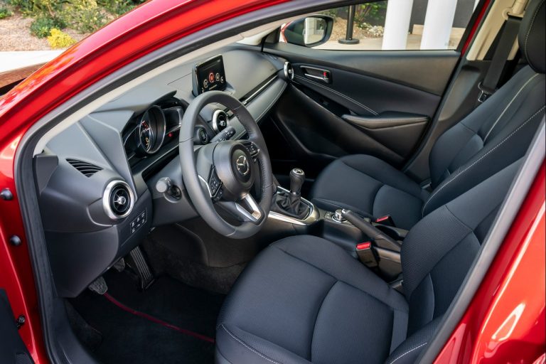 Mazda2 2020: immagini ufficiali