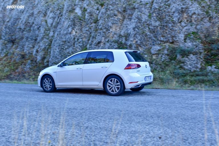 Volkswagen Golf 1.5 TGI: la prova su strada