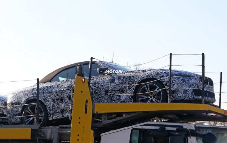 BMW Serie 4 Cabrio: nuove foto spia