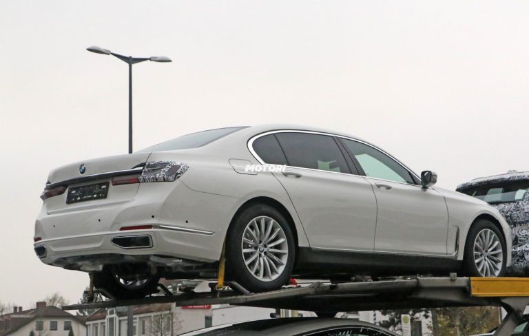 Nuova BMW Serie 7: le foto spia