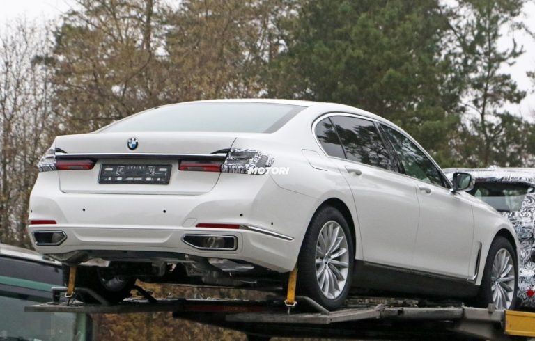 Nuova BMW Serie 7: le foto spia