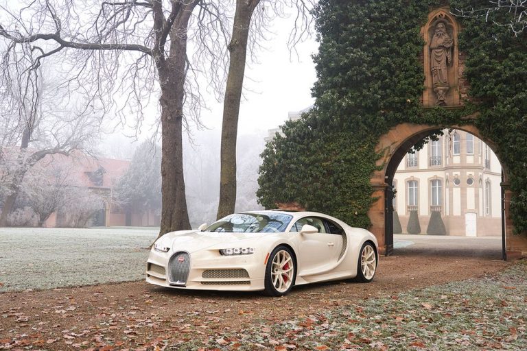 Bugatti Chiron Hermès Edition: immagini ufficiali