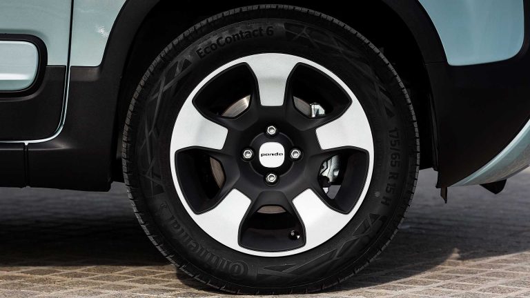 Fiat Panda Hybrid: le foto ufficiali