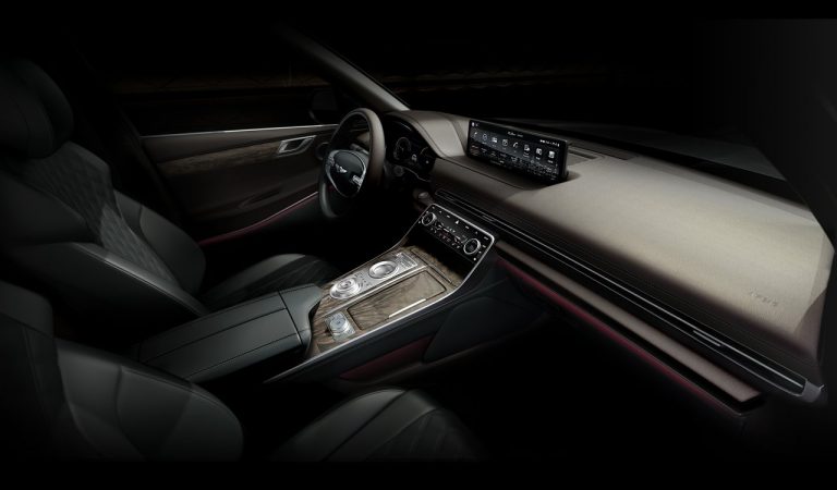 Genesis GV80: immagini ufficiali
