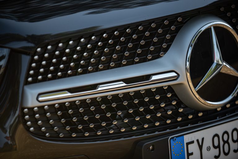 Mercedes-Benz GLC, la prova su strada