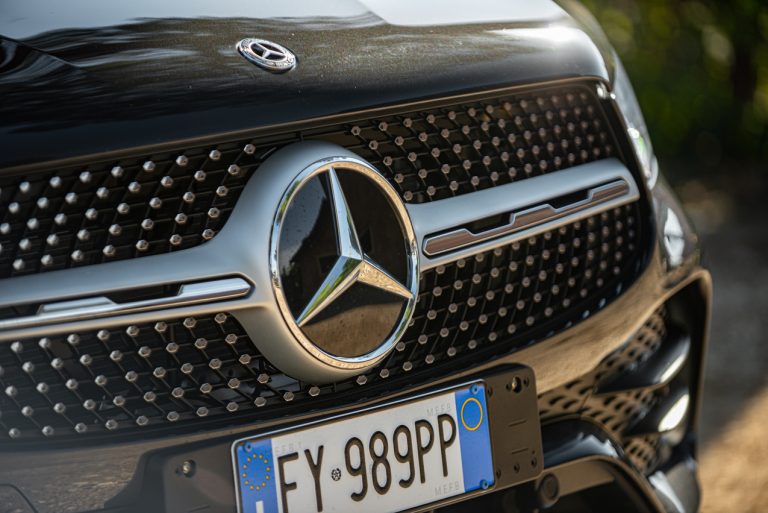 Mercedes-Benz GLC, la prova su strada