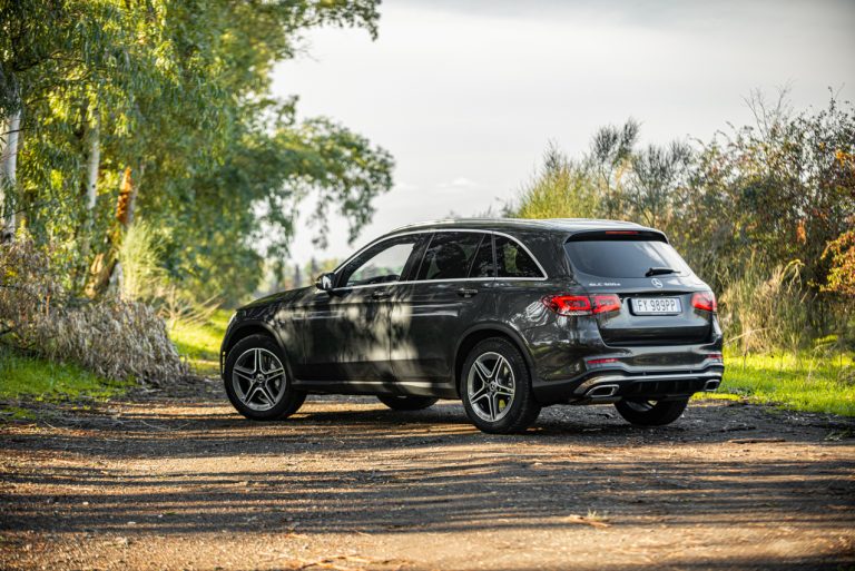 Mercedes-Benz GLC, la prova su strada