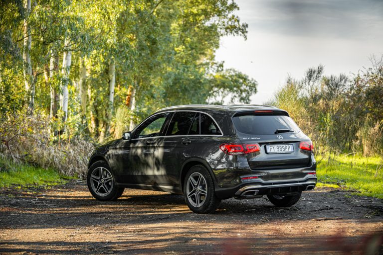 Mercedes-Benz GLC, la prova su strada