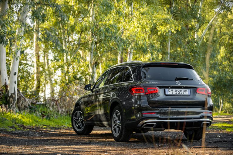 Mercedes-Benz GLC, la prova su strada