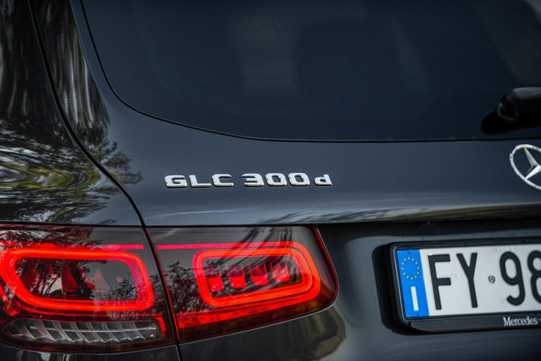 Mercedes-Benz GLC, la prova su strada