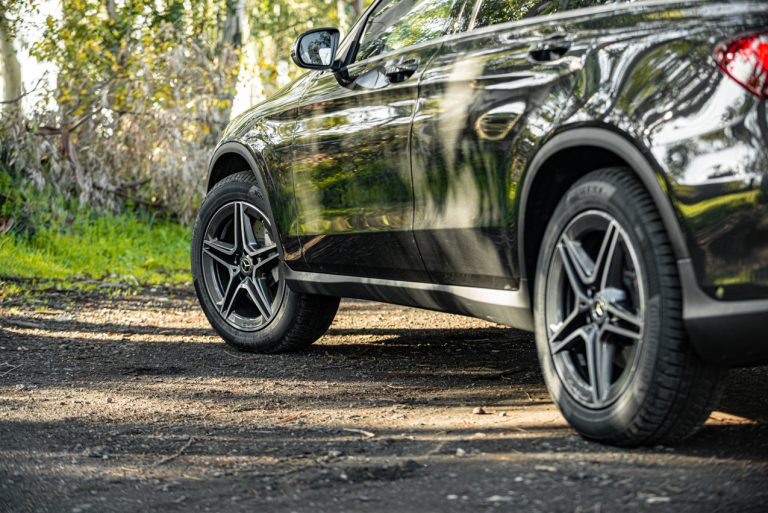Mercedes-Benz GLC, la prova su strada
