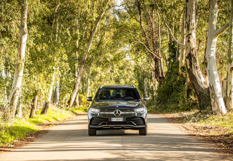 Mercedes-Benz GLC, la prova su strada