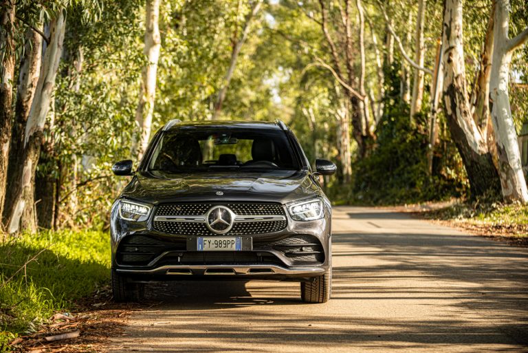 Mercedes-Benz GLC, la prova su strada