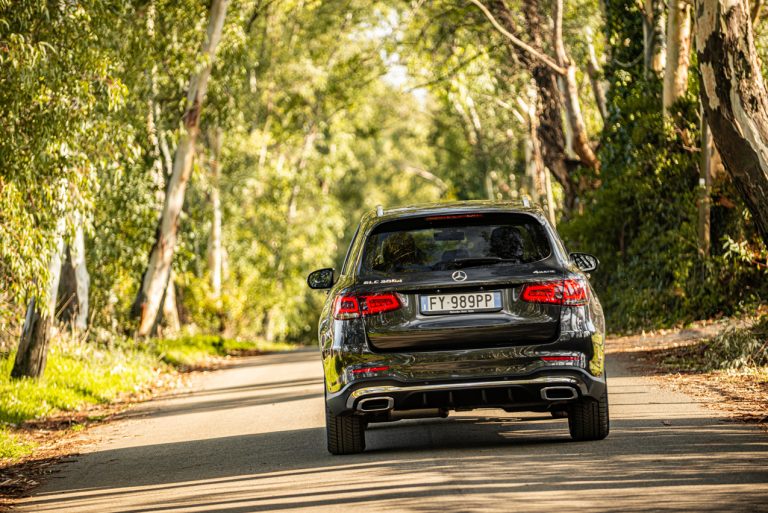 Mercedes-Benz GLC, la prova su strada