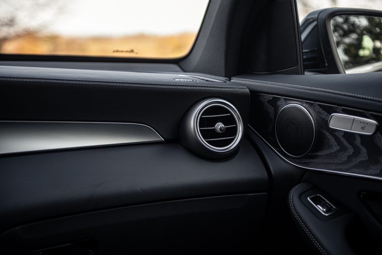 Mercedes-Benz GLC, la prova su strada