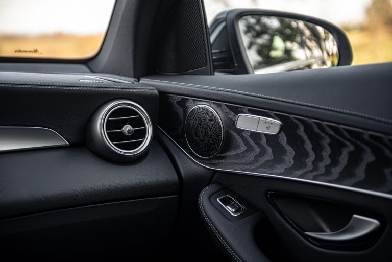 Mercedes-Benz GLC, la prova su strada