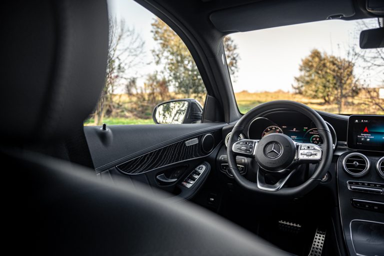 Mercedes-Benz GLC, la prova su strada